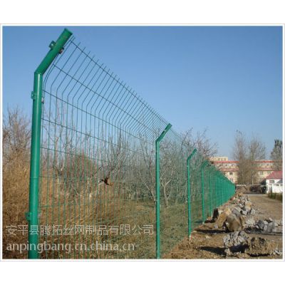 山西圈地護欄網(wǎng)價格,圈地鐵絲網(wǎng)圍欄生產(chǎn)廠家,圈地鐵絲網(wǎng)規(guī)格